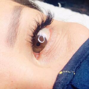 Gorgeous Lashes by Lucy