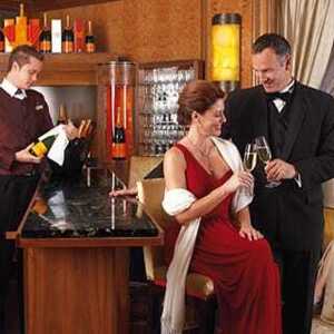 Port Credit Expedia Cruiseshipcenters