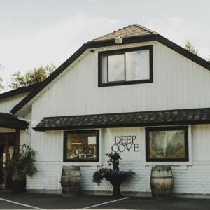 Deep Cove Winery