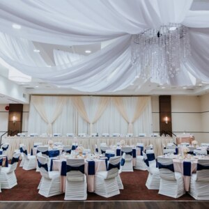 Four Points by Sheraton Winnipeg South