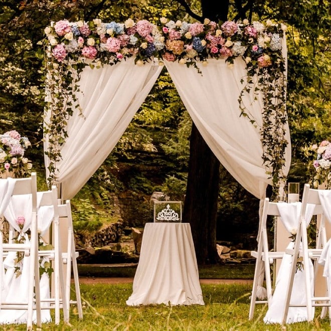 Outdoor wedding decoration ideas store on a budget