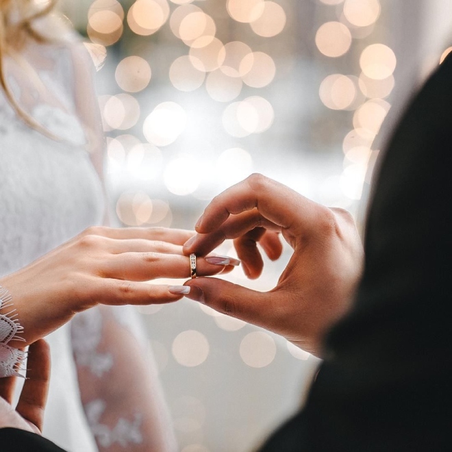 Jewish wedding rings