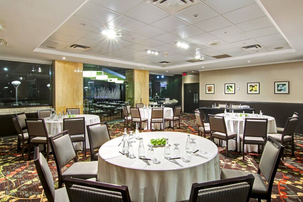 Delta Hotels Toronto East