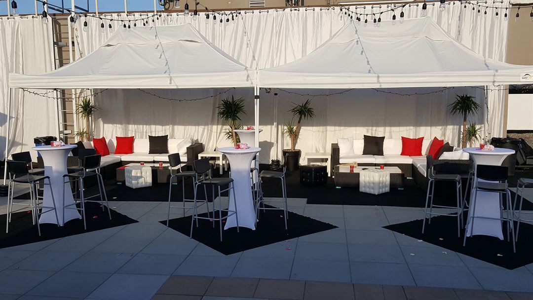 Image showcasing Penthouse Event Suite - Venue - Vancouver- Weddinghero.ca
