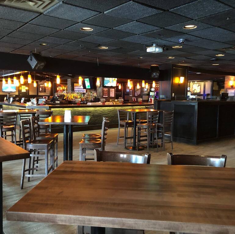 On The Rocks Kitchen and Drinks