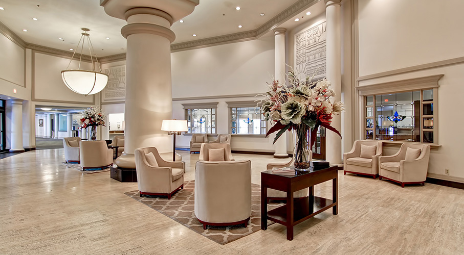 Chateau Lacombe Hotel