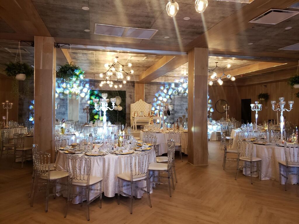 Plaza Volare - Venue - Montreal - Weddinghero.ca