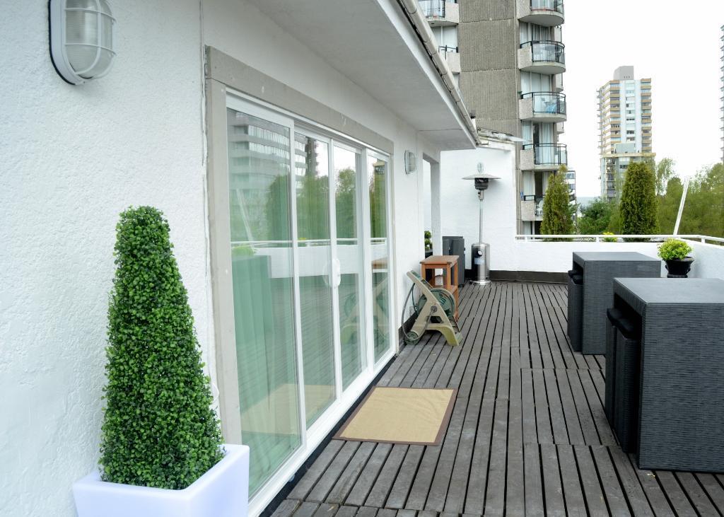 The Rosellen Suites at Stanley Park