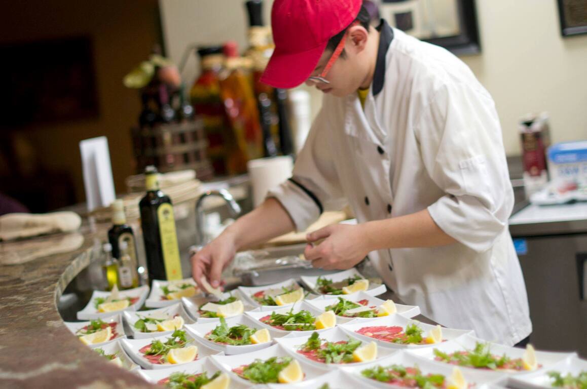 Piazza De Nardi Venue Winnipeg Weddinghero.ca