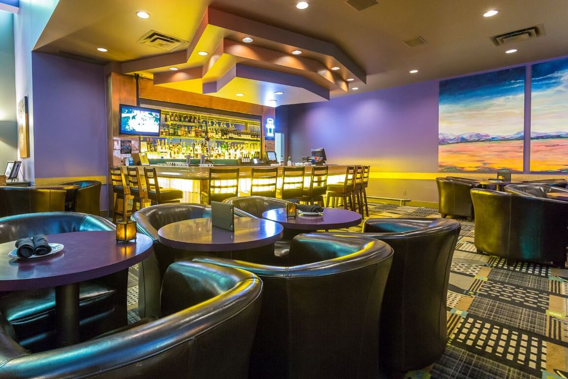 Royal Hotel West Edmonton