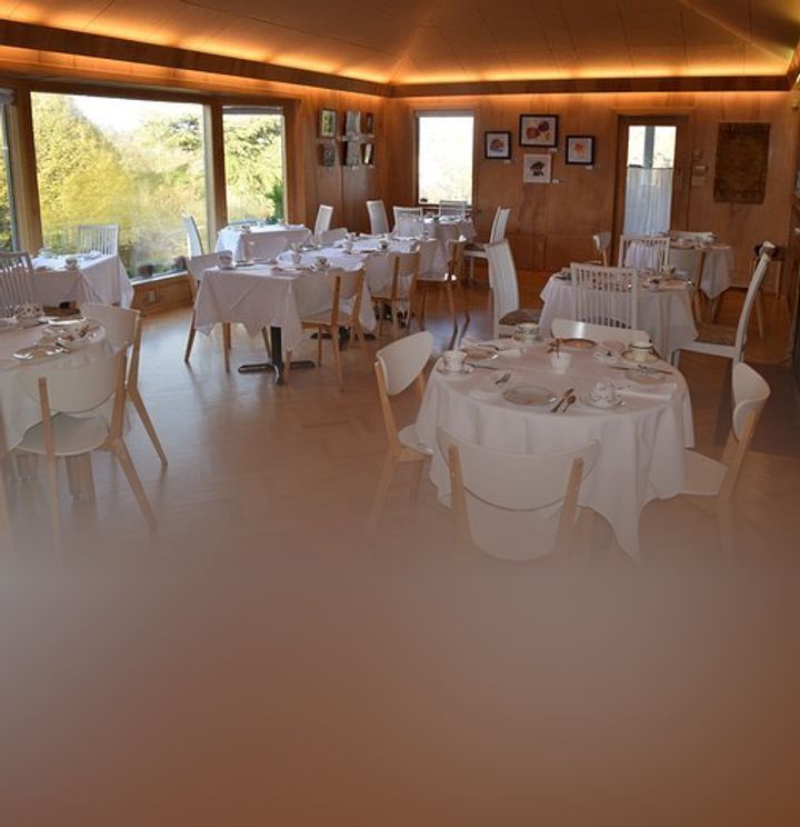 The Teahouse at Abkhazi Garden