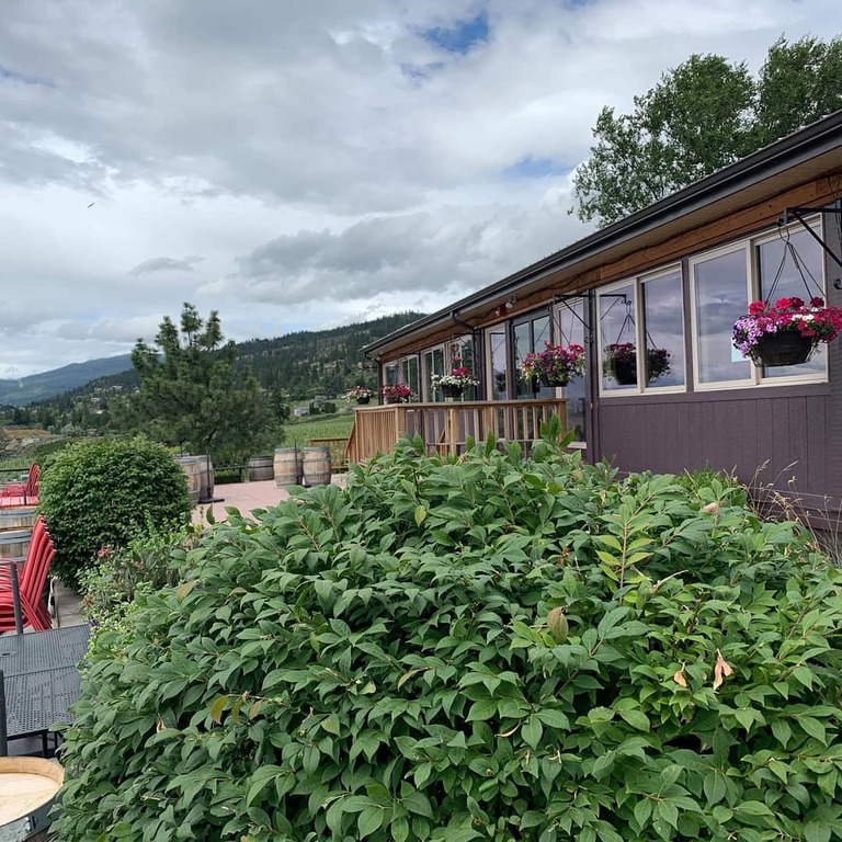 Bench 1775 Winery