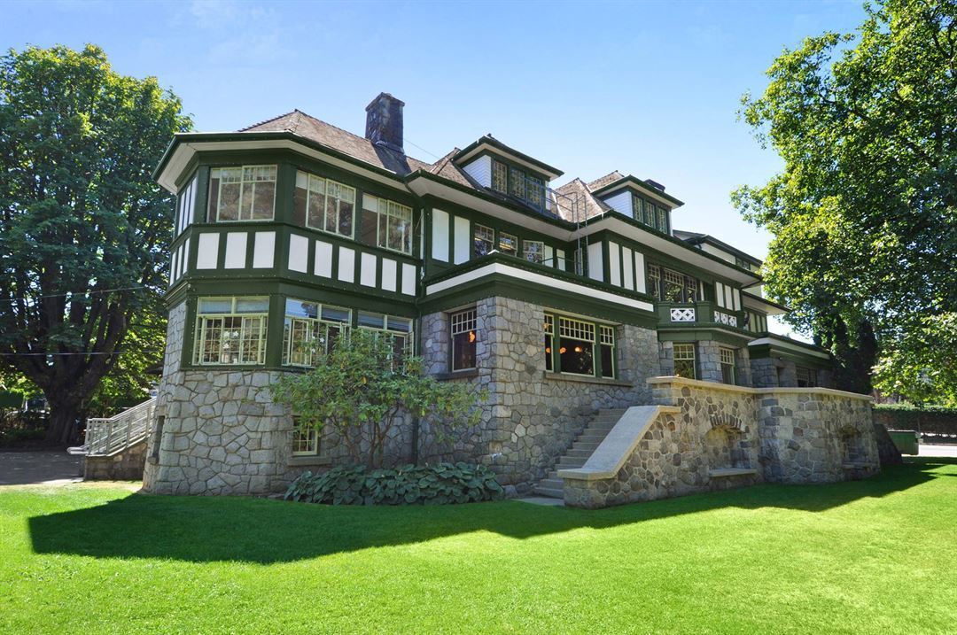 Aberthau Mansion