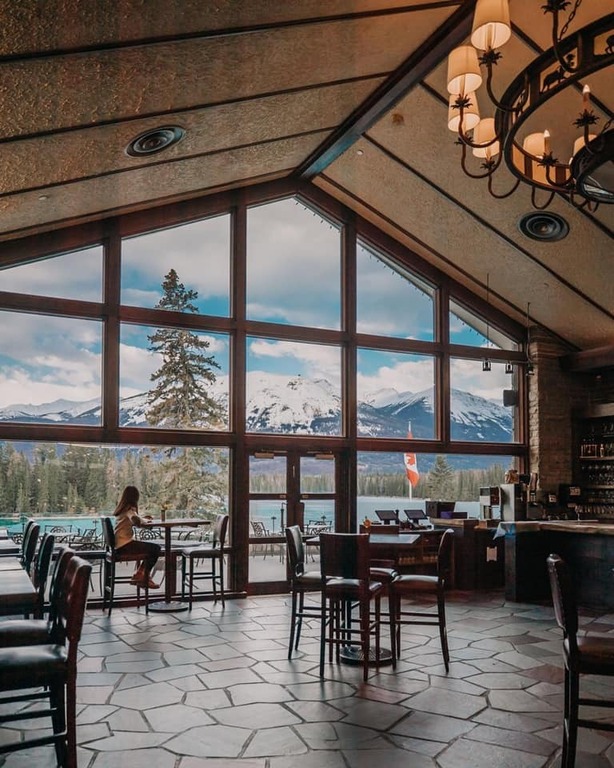 Fairmont Jasper Park Lodge