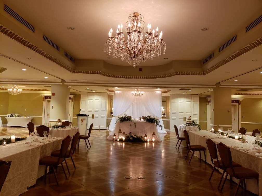 Queen's Landing Venue Niagara on the Lake Weddinghero.ca