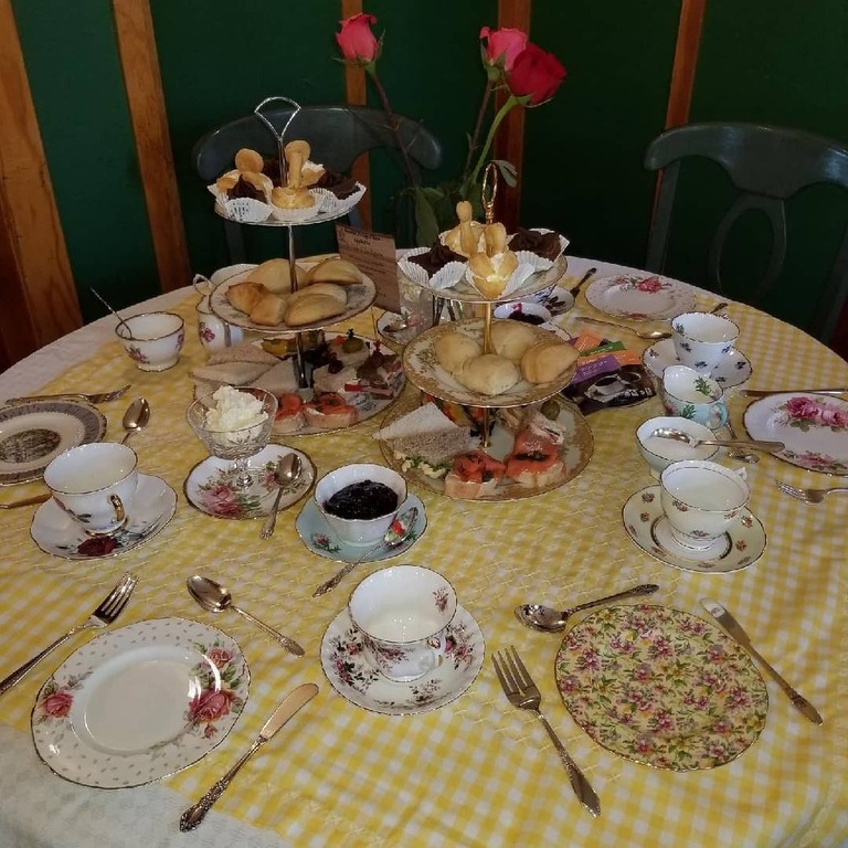 Reader's Garden Cafe