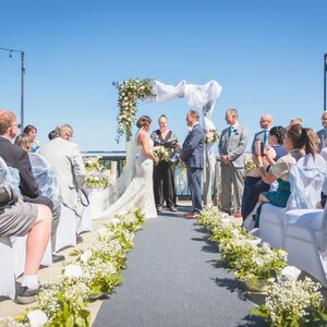 Anchor Inn and Suites