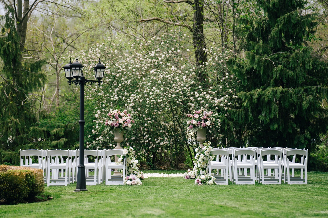 The Charles Hotel - Venue - Niagara on the Lake - Weddinghero.ca