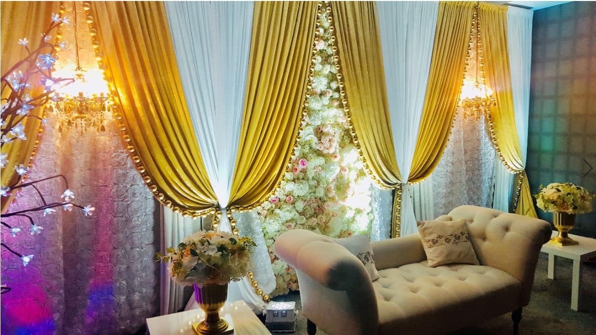 Aloft Calgary University