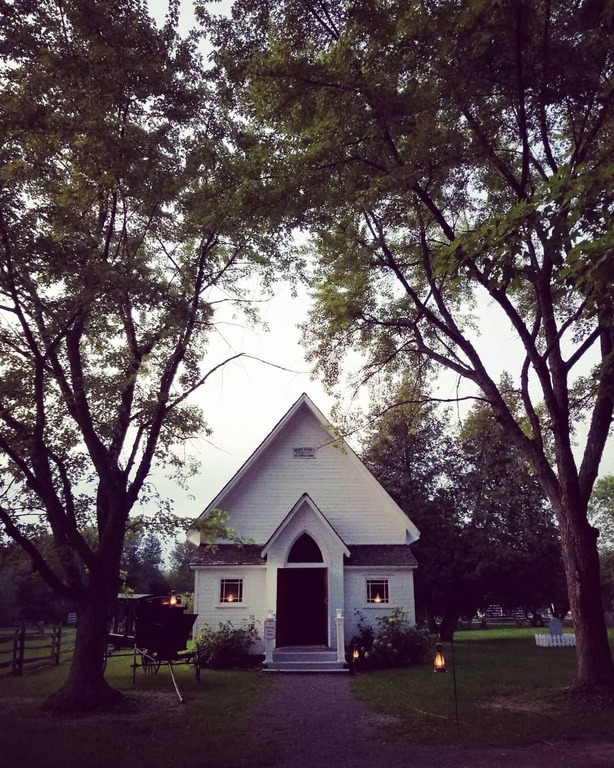 Lang Pioneer Village Museum
