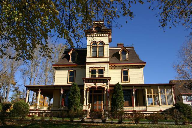 The Clockmaker’s Inn