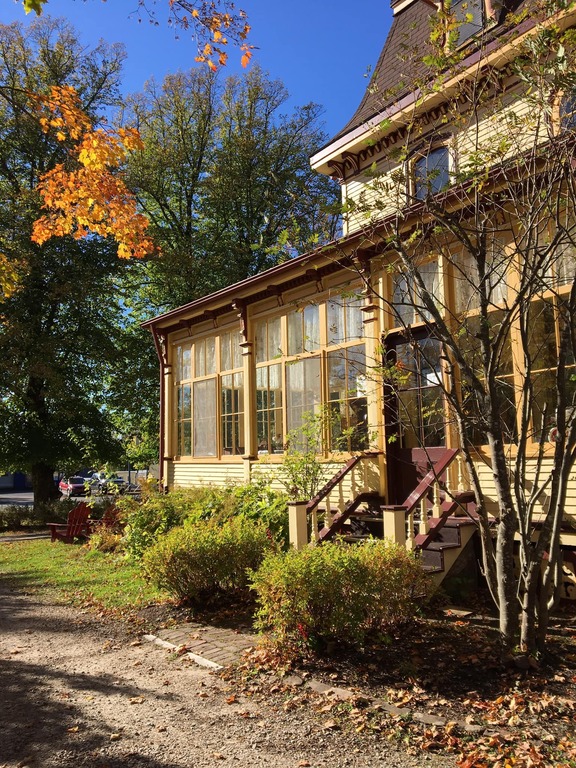 The Clockmaker’s Inn