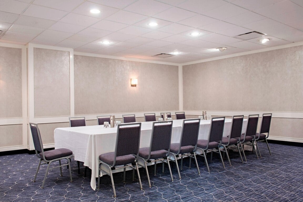 Sheraton Cavalier Saskatoon Hotel