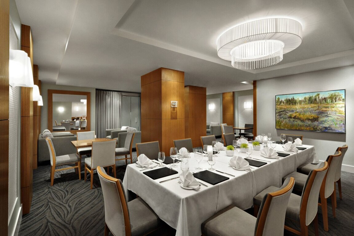 Sheraton Cavalier Saskatoon Hotel