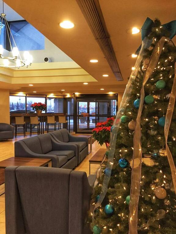 Travelodge by Wyndham Saskatoon