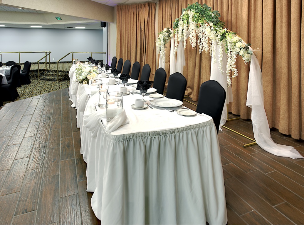 Ramada London - Venue - London - Weddinghero.ca