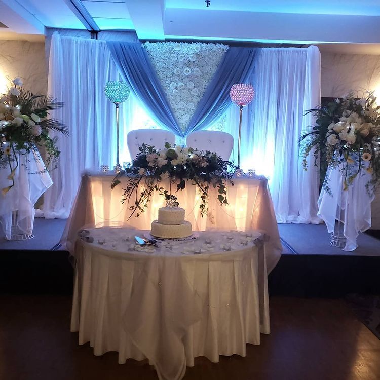 DoubleTree Toronto Airport West