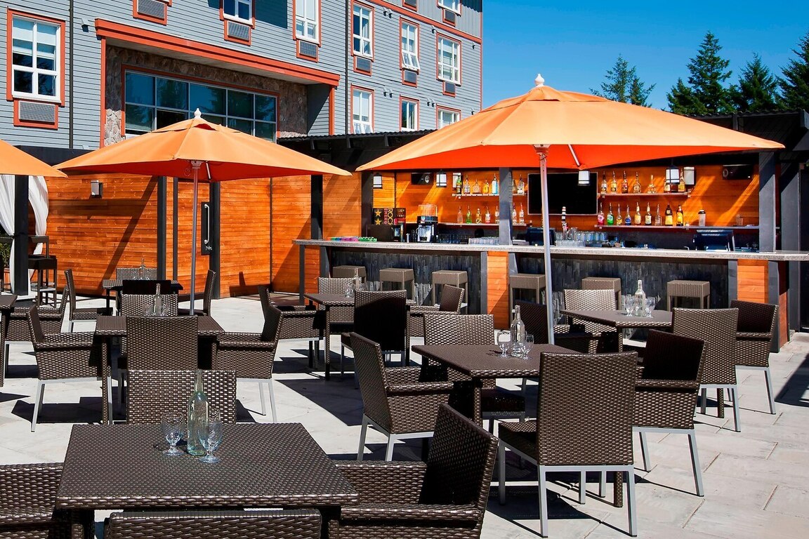 Four Points by Sheraton Victoria Gateway