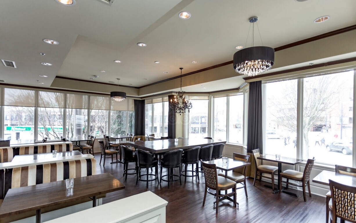 DoubleTree by Hilton and Suites Victoria