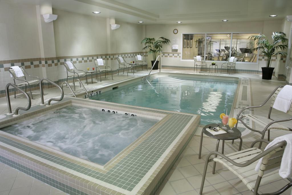 Fairfield Inn and Suites Toronto Airport