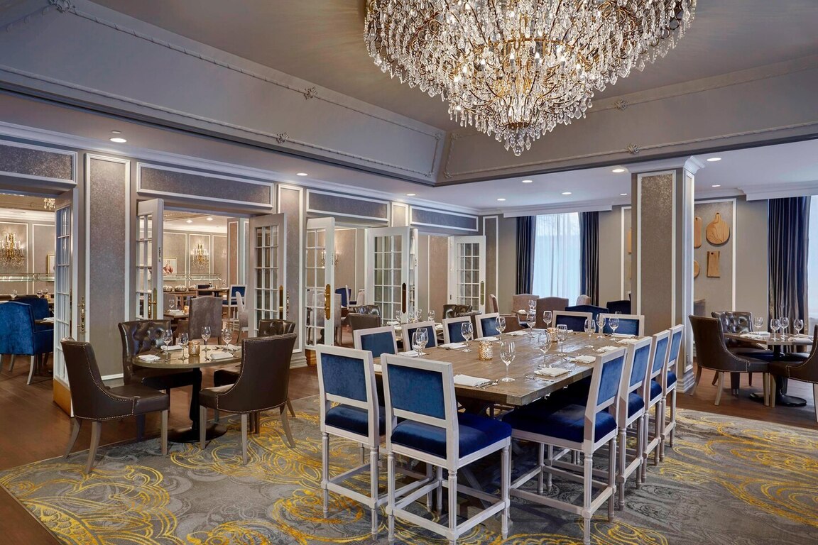 The Hotel Saskatchewan