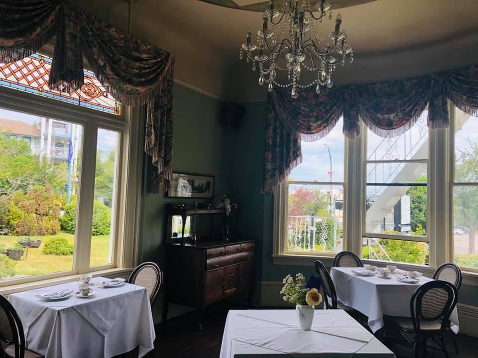 Pendray Inn and Tea House