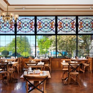 Pendray Inn and Tea House