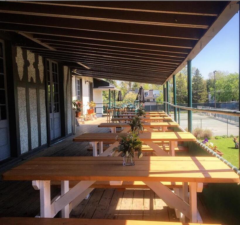 Ottawa Tennis and Lawn Bowling Club Venue Ottawa Weddinghero.ca