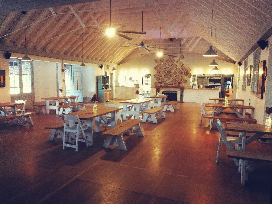 Ottawa Tennis and Lawn Bowling Club Venue Ottawa Weddinghero.ca