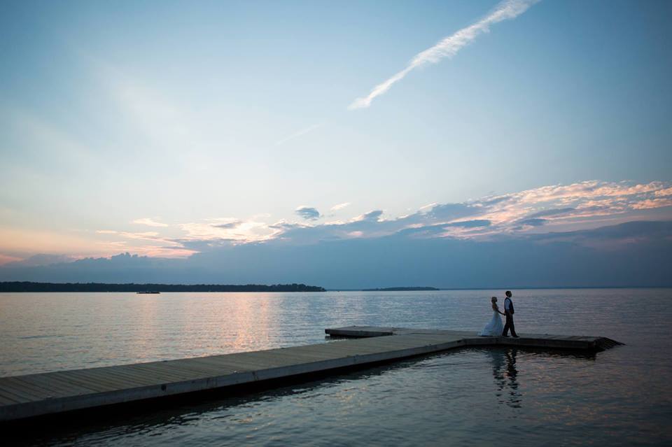 Willow Pond Lake Simcoe Cottage Estate