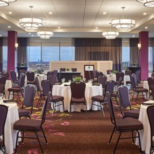 HolidayInn Toronto International Airport