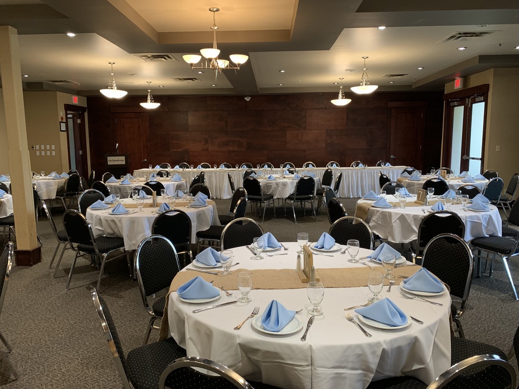 Sandman Hotel Suites and Spa Regina