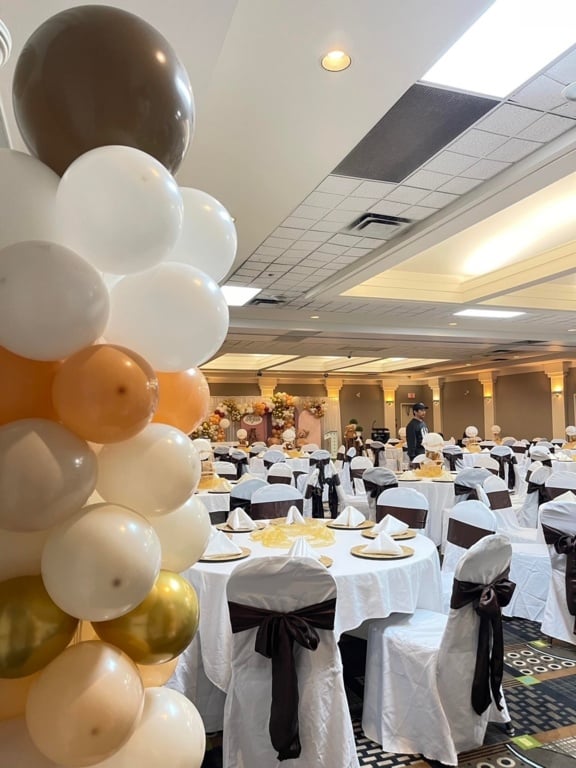 Royal Hotel Regina Trademark Collection