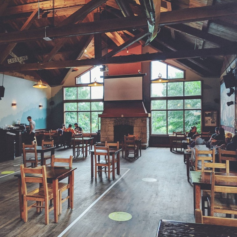 Howe Sound Inn Brewing Company Squamish