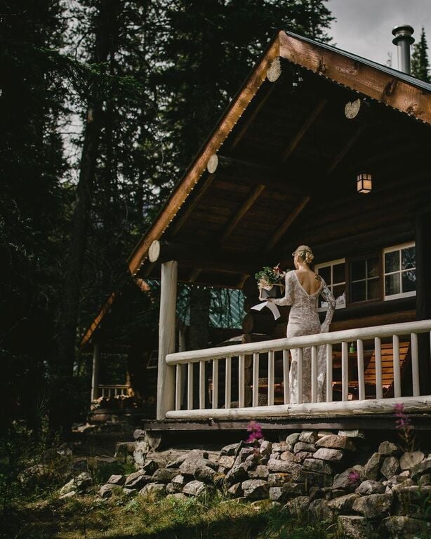 Storm Mountain Lodge