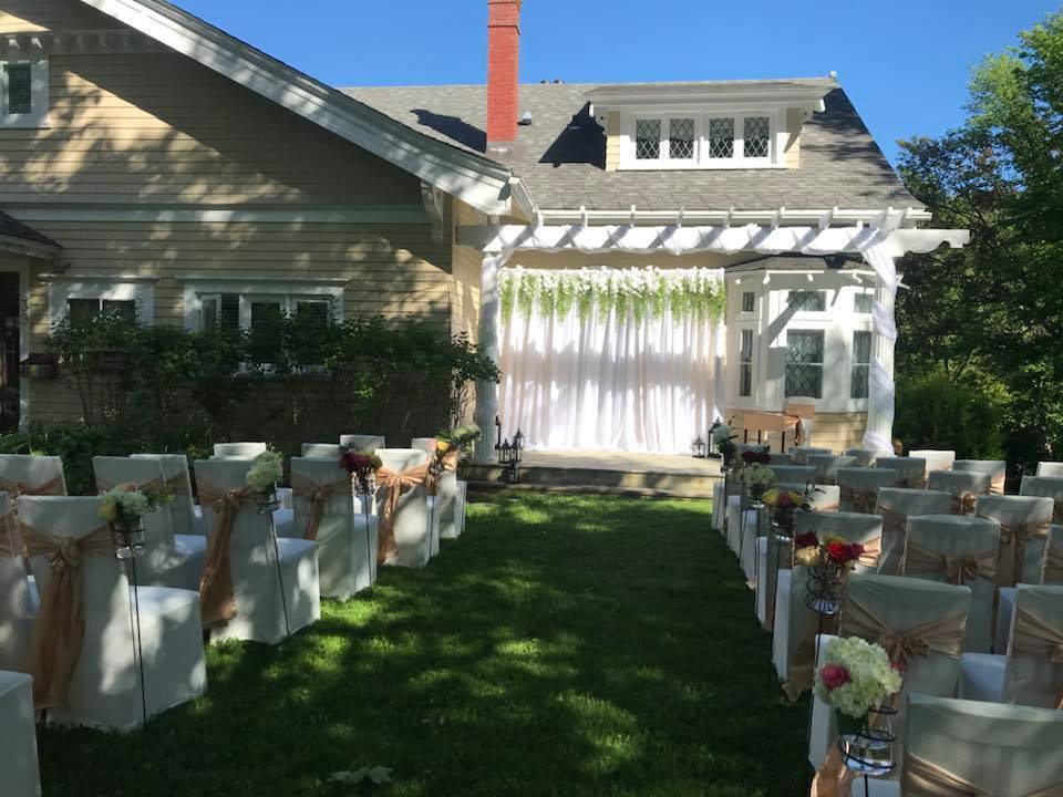 Leaside Suites and Executive Apartments