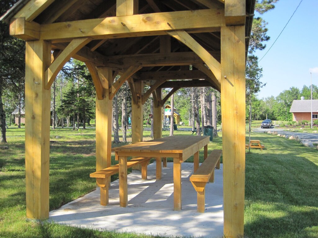 Middle Island Irish Historical Park