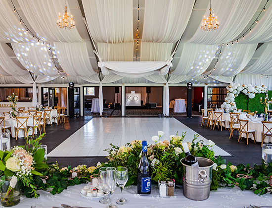 Chapiteau Le Cardinal