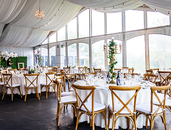 Chapiteau Le Cardinal