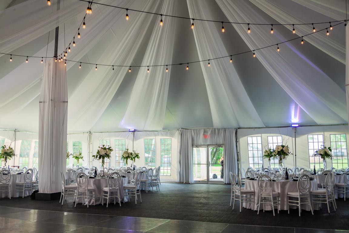 Chapiteau Le Monarque